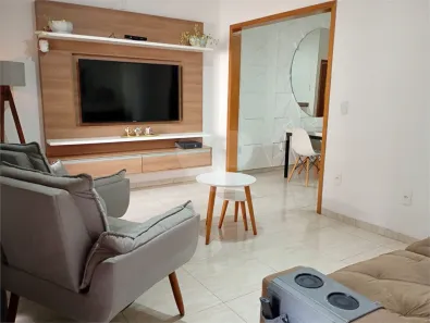 Sobrado com 2 Quartos à venda, 195m² no Parque Oratório, Santo André