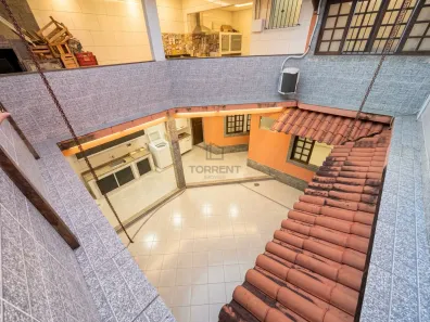 Casa com 4 Quartos à venda, 326m² no Casa de Pedra, Volta Redonda