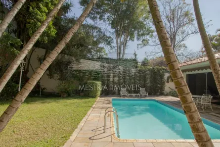 Casa com 3 Quartos para venda ou aluguel, 341m² no Jardim Guedala, São Paulo