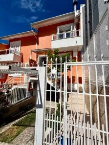 Sobrado com 2 Quartos à venda, 87m² no Santa Lúcia, Caxias do Sul