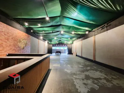 Ponto Comercial para alugar, 224m² no Santa Maria, São Caetano do Sul