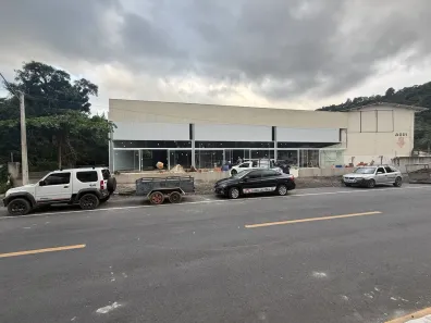 Galpão/Depósito/Armazém para alugar, 350m² no Barra, Balneário Camboriú