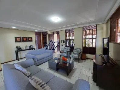 Casa com 4 Quartos à venda, 299m² no Lagoa Nova, Natal