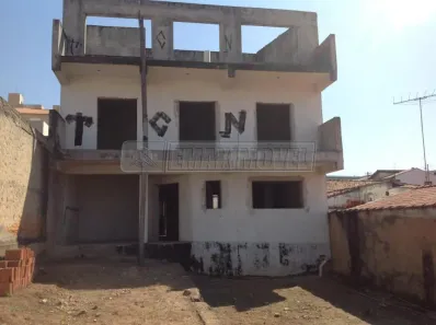 Casa com 4 Quartos à venda, 290m² no Vila Carvalho, Sorocaba