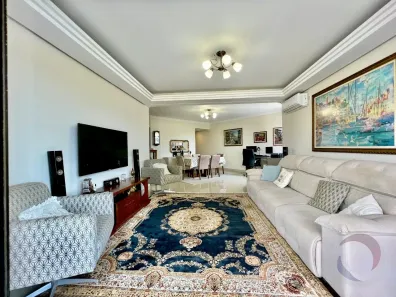 Apartamento com 3 Quartos à venda, 128m² no Estreito, Florianópolis