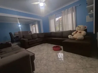 Sobrado com 5 Quartos à venda, 245m² no Vila Tesouro, São José dos Campos