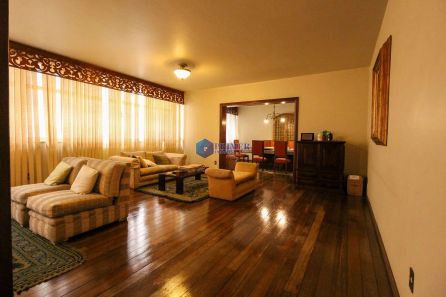 Apartamento com 5 Quartos à venda, 205m² no Santo Antônio, Belo Horizonte