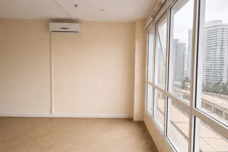 Sala Comercial à venda, 56m² no Sítio Tamboré Alphaville, Barueri