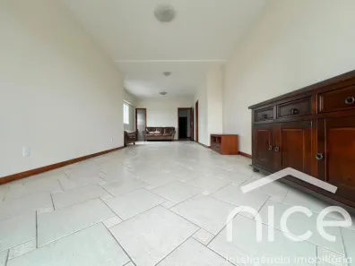 Apartamento com 3 Quartos para alugar, 110m² no Centro, Itajaí