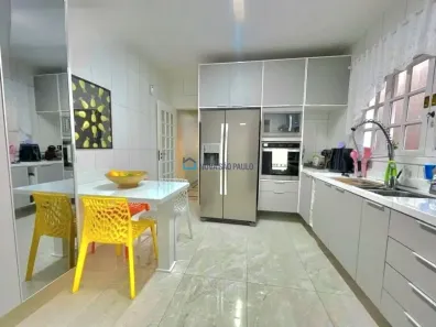 Sobrado com 4 Quartos à venda, 156m² no Vila Moinho Velho, São Paulo