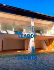Casa de Condomínio com 3 Quartos à venda, 350m² no Arujázinho I, II e III, Arujá