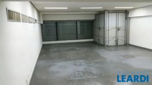Ponto Comercial para alugar, 156m² no República, São Paulo