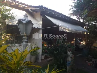 Casa com 3 Quartos à venda, 380m² no Jardim Sulacap, Rio de Janeiro
