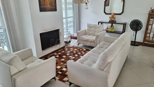 Sobrado com 4 Quartos à venda, 318m² no Jardim Virginia Bianca, São Paulo