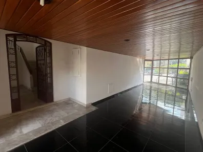 Imóvel Comercial com 14 Quartos para alugar, 600m² no Jardim América, São Paulo