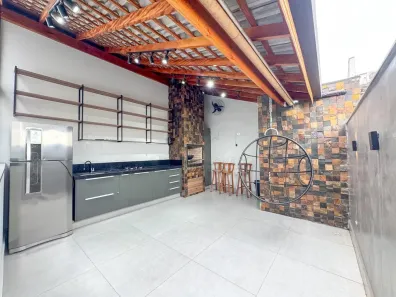 Sobrado com 3 Quartos à venda, 211m² no Jardim Santo Antônio, Santo André