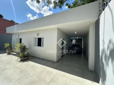Casa com 3 Quartos à venda, 360m² no Maracanã, Montes Claros