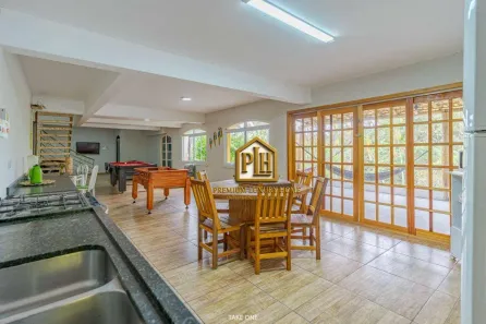 Fazenda/Sítio com 3 Quartos à venda, 250m² no Recanto dos Palmares, Atibaia