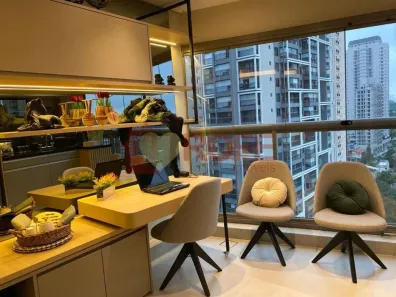 Apartamento com 1 Quarto para alugar, 30m² no Santo Amaro, São Paulo