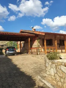 Fazenda/Sítio com 4 Quartos à venda, 562m² no Rio Abaixo, Mairiporã