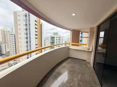 Apartamento com 3 Quartos para alugar, 140m² no Renascença, São Luís