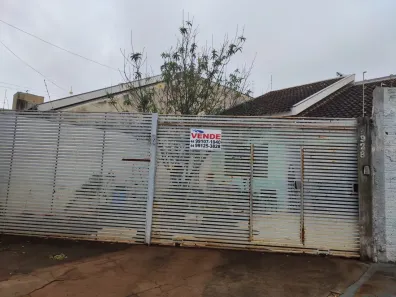 Casa com 2 Quartos à venda, 97m² no Loteamento Sumaré, Maringá