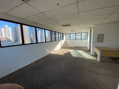 Imóvel Comercial para alugar, 90m² no Cidade Monções, São Paulo