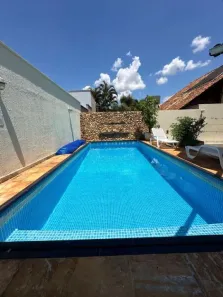 Casa de Condomínio com 5 Quartos à venda, 420m² no Loteamento Portal do Sol I, Goiânia