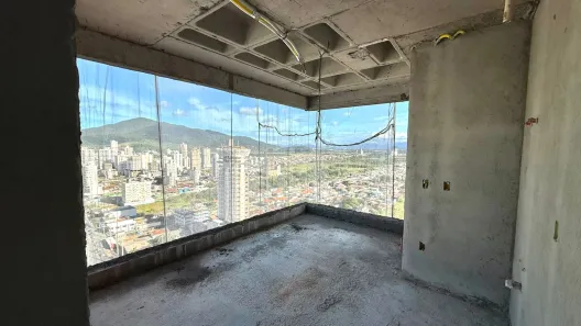 Apartamento com 4 Quartos à venda, 173m² no Meia Praia, Itapema