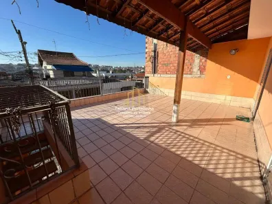 Casa com 3 Quartos à venda, 223m² no Vila Yolanda, Osasco