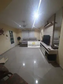 Sobrado com 3 Quartos à venda, 280m² no Monte Castelo, São José dos Campos