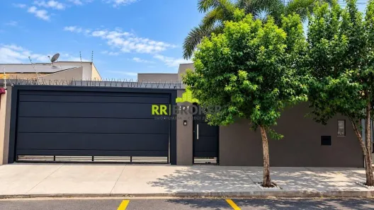 Casa com 3 Quartos à venda, 230m² no Parque Residencial Romano Calil, São José do Rio Preto