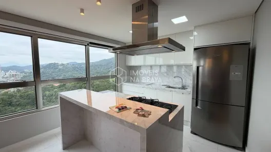 Apartamento com 3 Quartos para alugar, 140m² no Fazendinha, Itajaí
