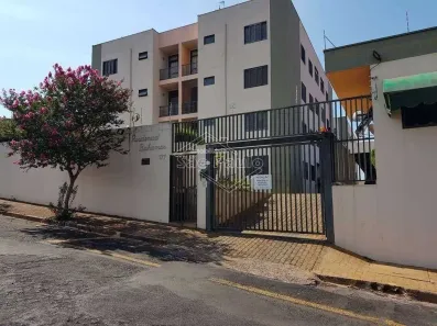 Apartamento com 2 Quartos para venda ou aluguel, 78m² no Vila Santana, Araraquara