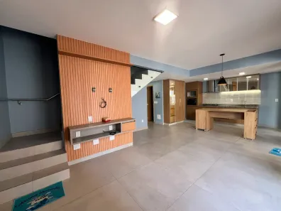 Casa de Condomínio com 4 Quartos à venda, 200m² no Jardins Marselha, Aparecida de Goiânia