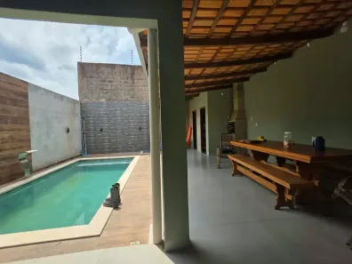 Casa com 2 Quartos à venda, 180m² no , Parauapebas