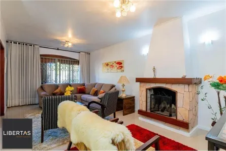 Casa com 3 Quartos à venda, 293m² no Jardim Itu, Porto Alegre