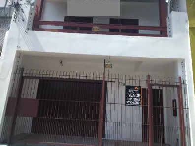 Casa com 4 Quartos à venda, 175m² no Azenha, Porto Alegre