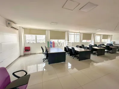Ponto Comercial para alugar, 130m² no Setor Bueno, Goiânia