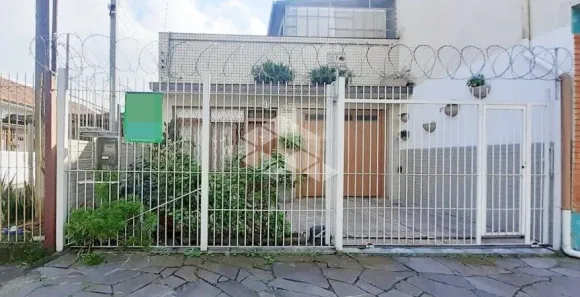 Casa com 2 Quartos à venda, 102m² no Santa Maria Goretti, Porto Alegre