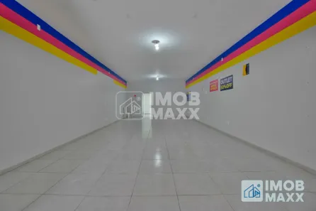 Prédio Comercial à venda, 442m² no Núcleo Bandeirante, Brasília
