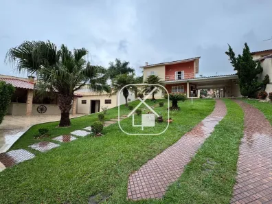 Casa com 3 Quartos à venda, 400m² no Centro, Guararema