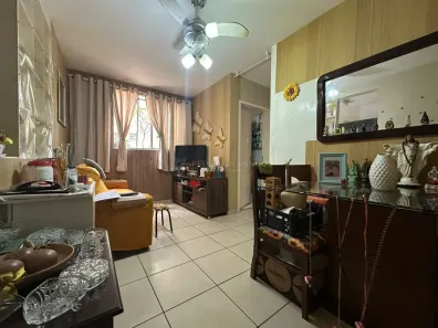 Apartamento com 2 Quartos à venda, 56m² no Zona 06, Maringá