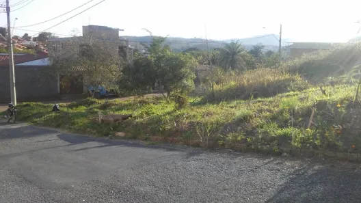 Lote/Terreno à venda, 410m² no São Judas Tadeu, São João Del Rei