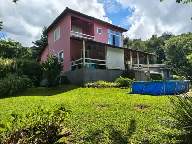 Fazenda/Sítio com 6 Quartos à venda, 10000m² no Centro, Itajubá