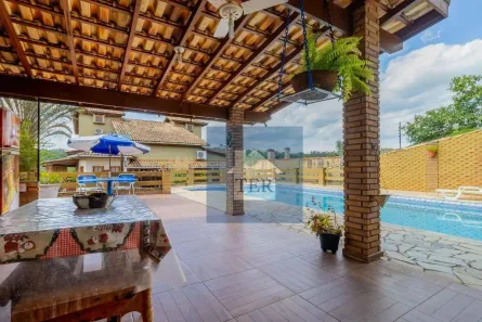 Fazenda/Sítio com 5 Quartos à venda, 595m² no Capoavinha, Mairiporã