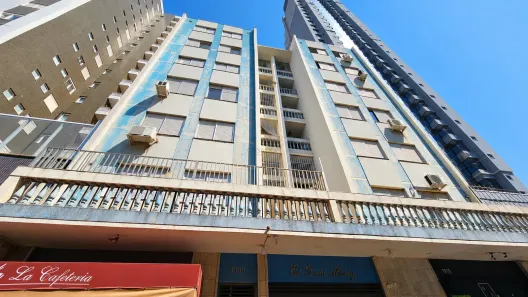 Apartamento com 3 Quartos à venda, 110m² no Zona 01, Maringá