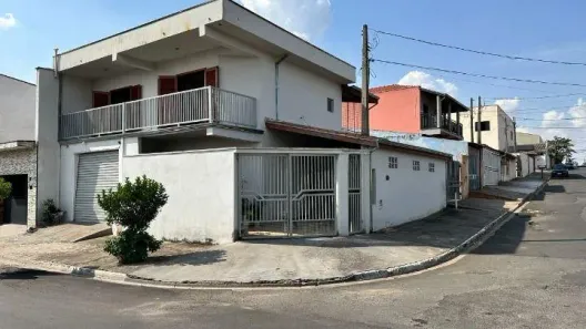 Casa com 3 Quartos à venda, 207m² no Parque Residencial Virginio Basso, Sumaré