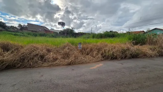 Lote/Terreno à venda, 375m² no Jardim dos Girassóis, Aparecida de Goiânia