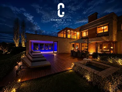 Casa com 6 Quartos à venda, 950m² no Vila Capivari, Campos do Jordão